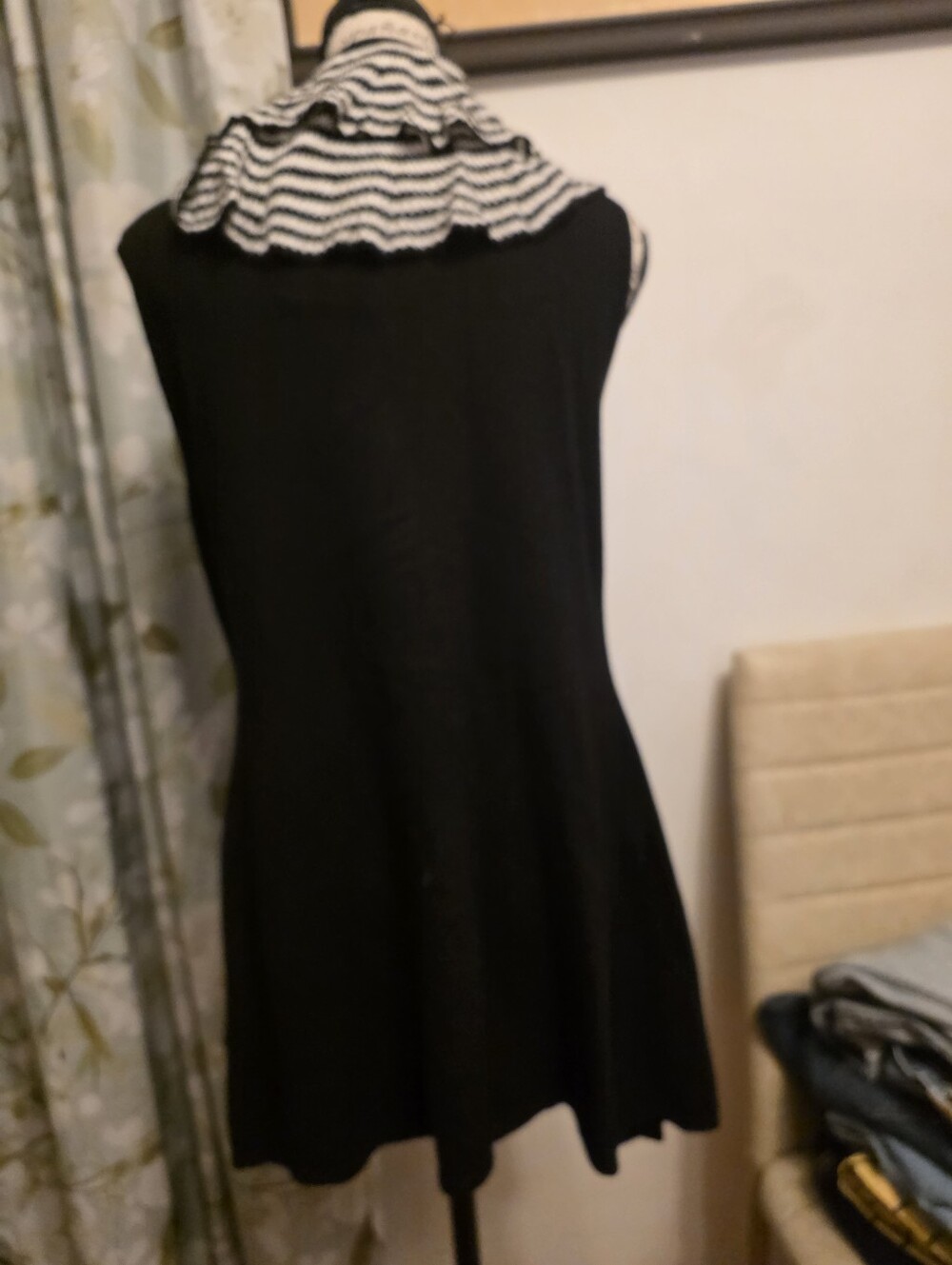Black Cardigan with Black & White Ruffle Accent - Women - Picture 4 of 6